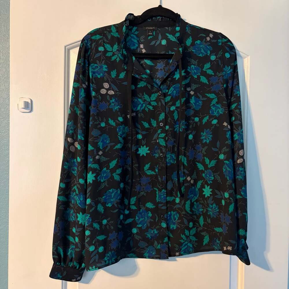 Ann Taylor Factory Black Blue Floral Tie Neck Long Sleeve Blouse Size M